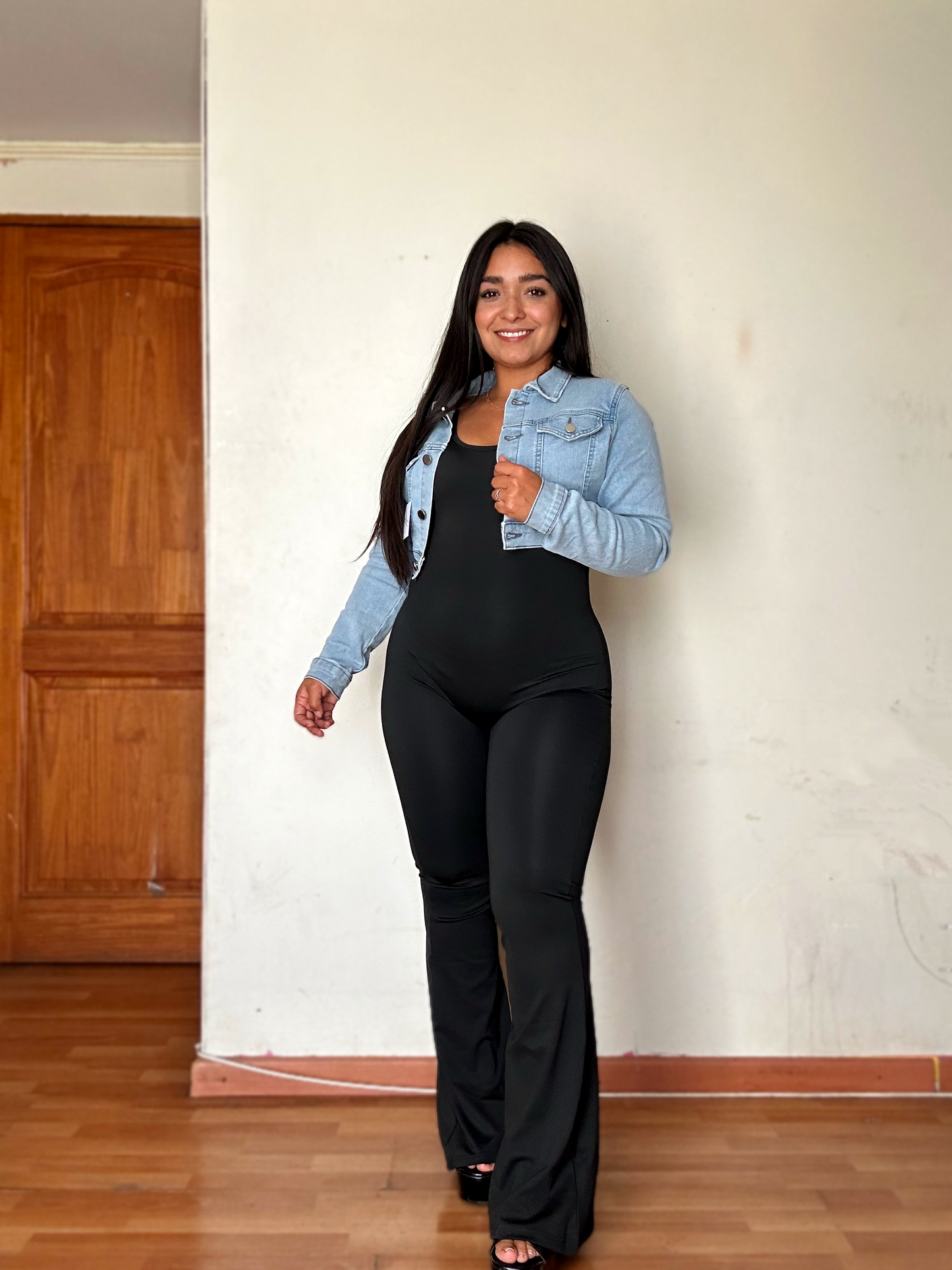 JACKET CORTA DE JEANS