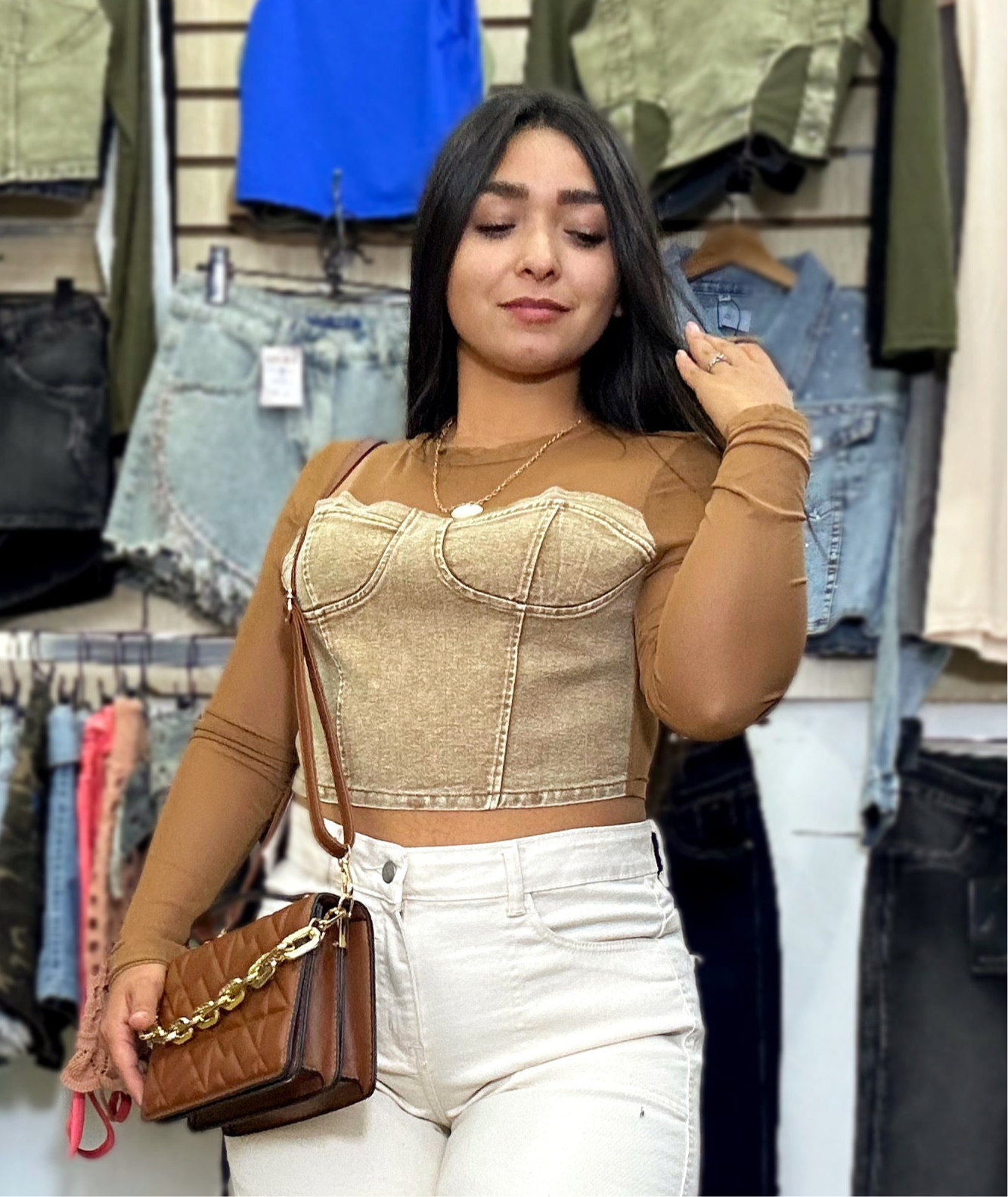 CROP MALLA